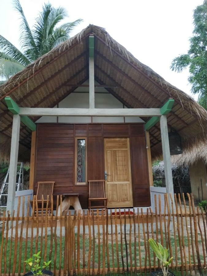 Bungalow Karimunjawa Exteriör bild