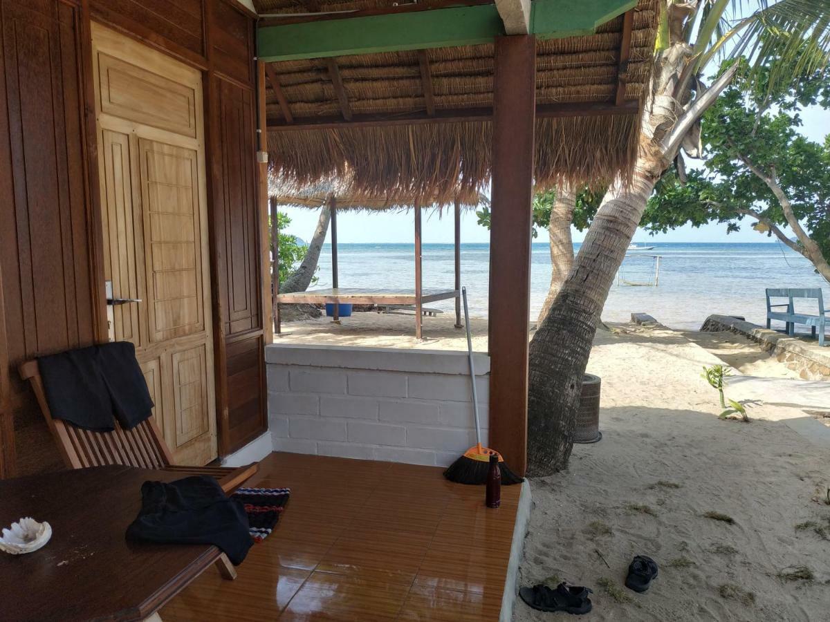 Bungalow Karimunjawa Exteriör bild